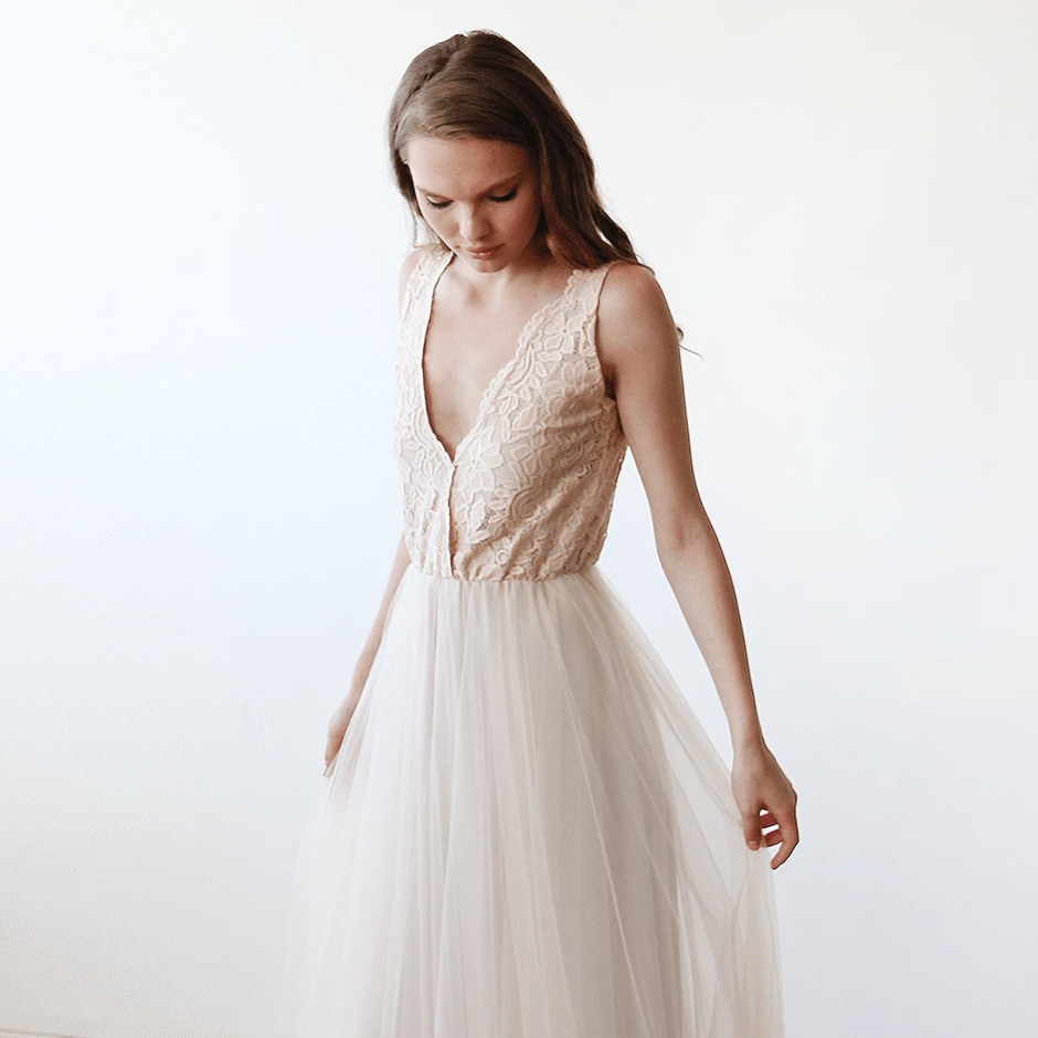 Viviana Lace Tulle Bridal Gown