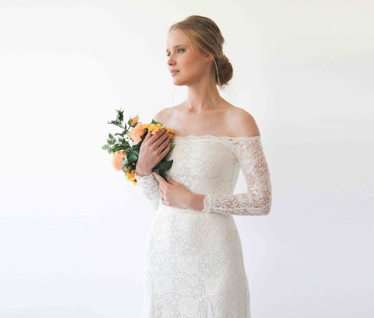 Vittoria Ivory Lace and Chiffon Gown