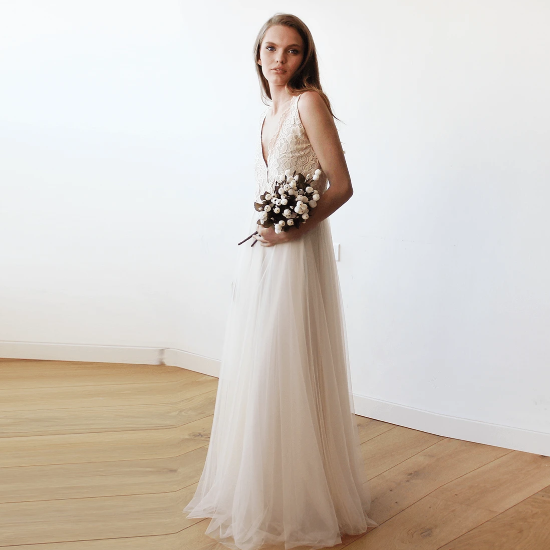 Viviana Lace Tulle Bridal Gown