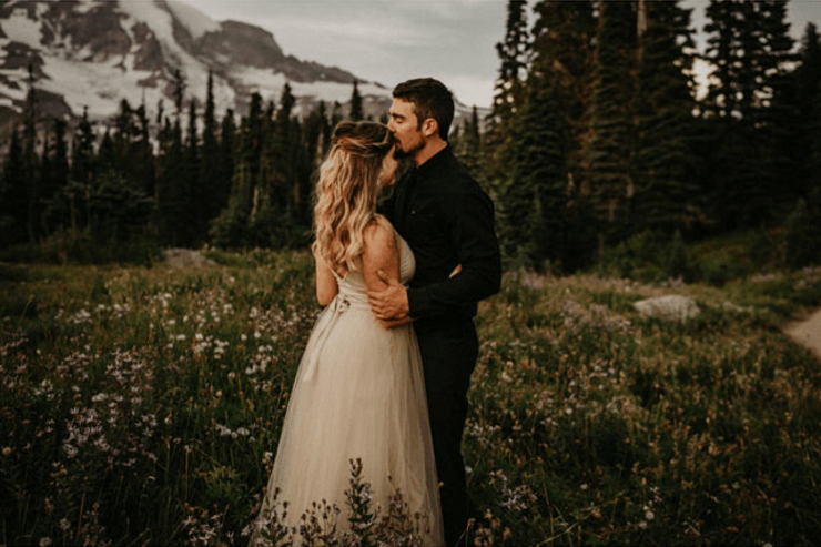 Étoile Backless Tulle Gown