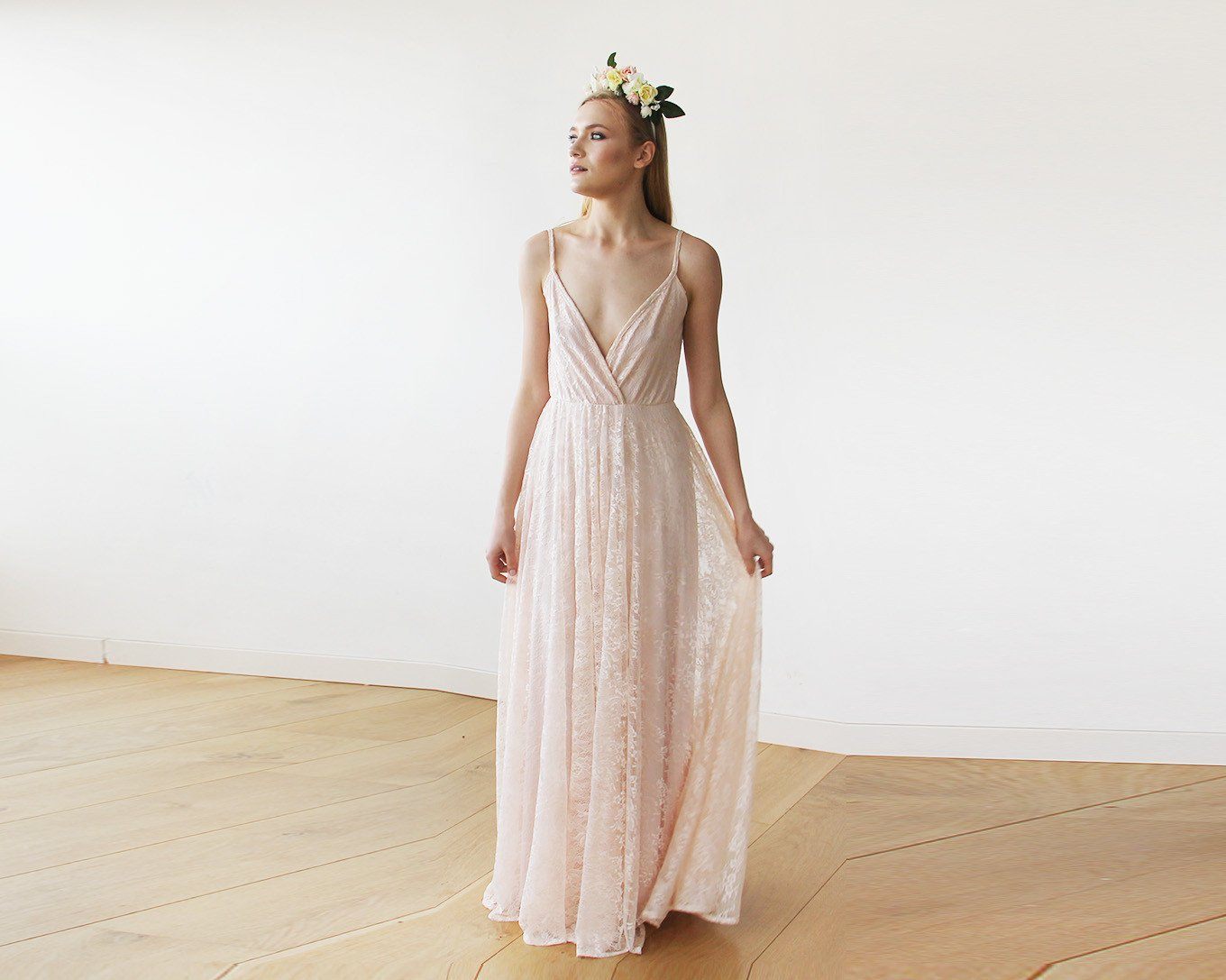 Fleur de Rose Lace Gown