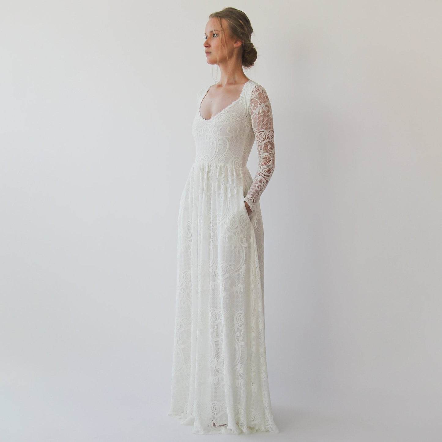 Bianca Éternelle Lace Gown