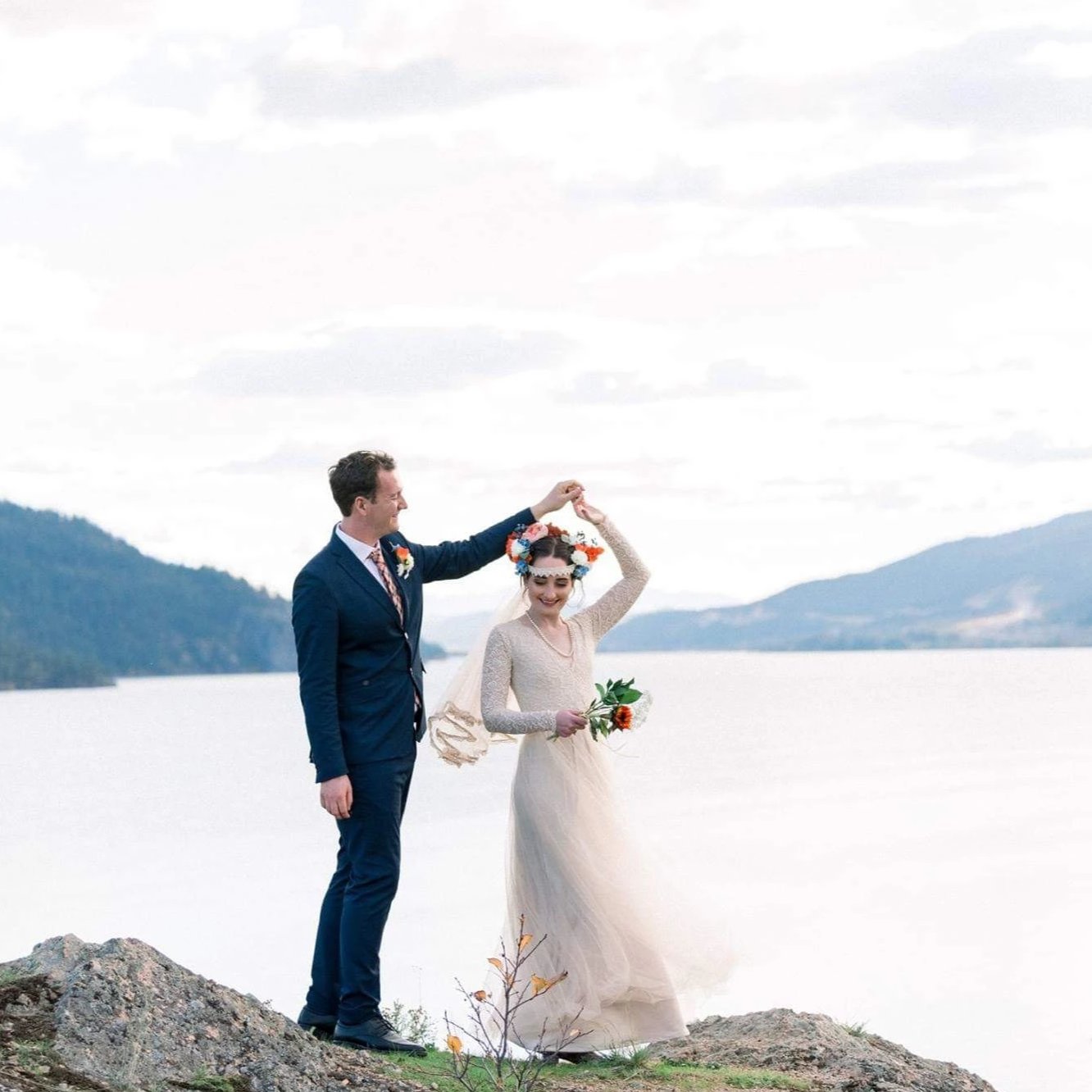 Gisella di Tulle Champagne Lace and Tulle Gown