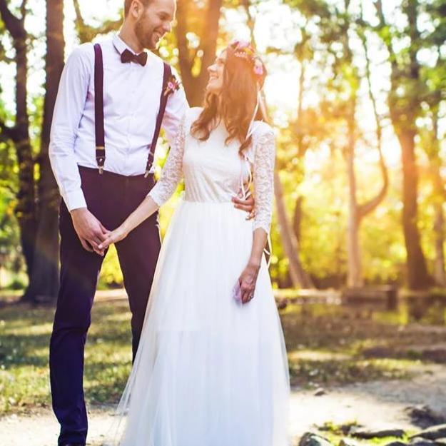 Vivienne Ivory Lace Tulle Gown