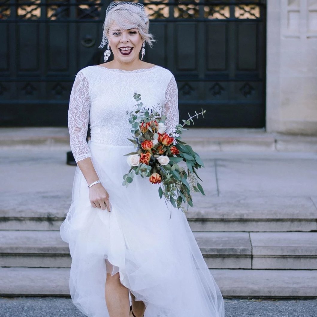 Vivienne Ivory Lace Tulle Gown